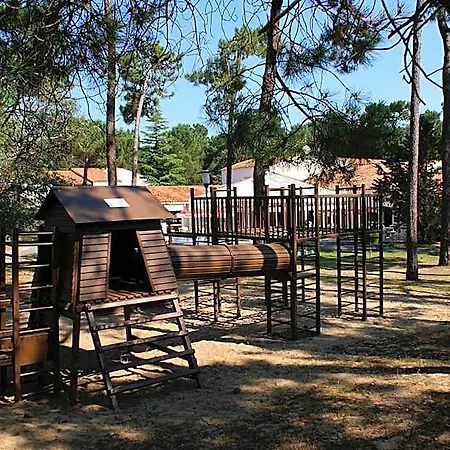 Club Bleues Grand Air Oleron Feriepark 3*